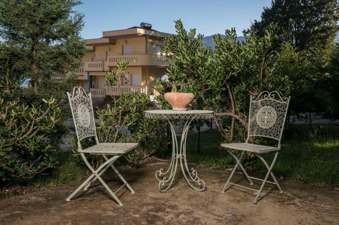 Studios Tasos Chrysi Ammoudia ภายนอก รูปภาพ